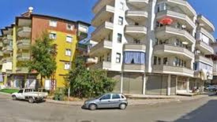 “Koç Motor’s servis ve bakım alanı; motosiklet ve araçların tamir, bakım ve onarım hizmetlerinin sunulduğu modern servis alanı.”