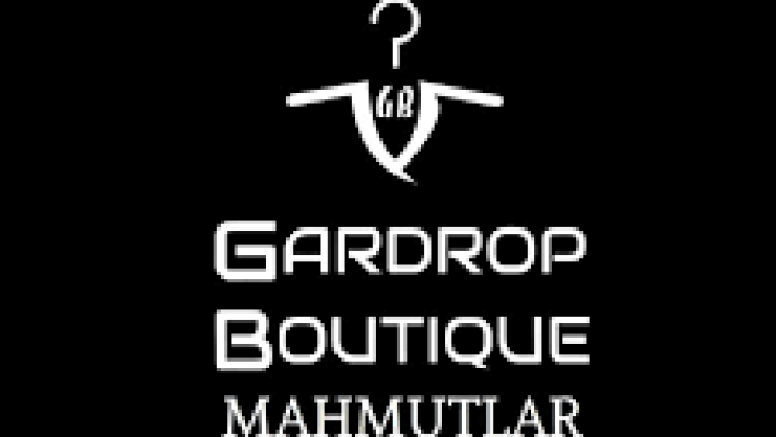 Gardrop Boutique Mahmutlar – Kadın giyim, abiye ve günlük şıklık sunan Alanya Mahmutlar butik mağazası.