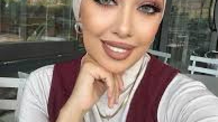 “Merve Yalçın Hair Makeup Studio Alanya’da profesyonel saç tasarımı ve makyaj uygulaması yapılan müşteri”