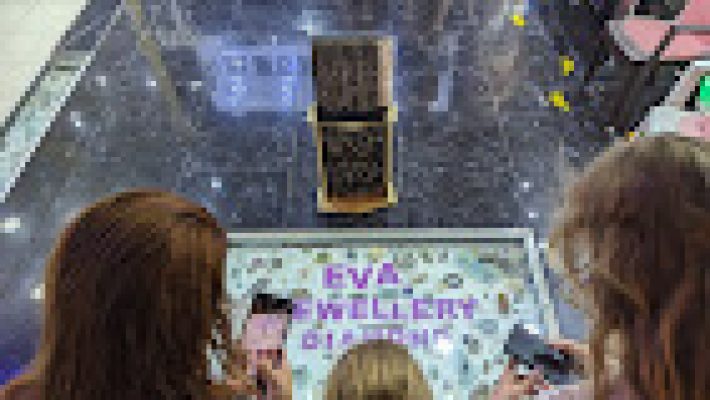 Eva Gold – Alanya’da altın, pırlanta, gümüş ve özel tasarım mücevherler sunan prestijli kuyumcu; zarafet ve kaliteyi bir araya getiriyor.