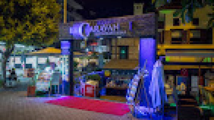 Caravan Restaurant & Bar’da deniz manzarası eşliğinde akşam yemeği keyfi