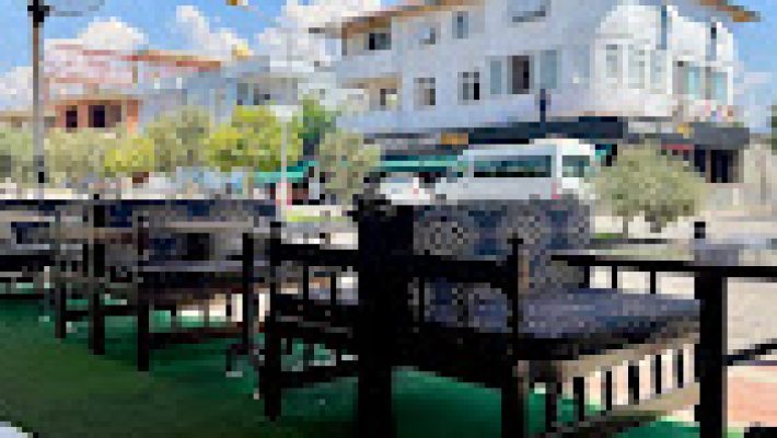 Gaziantep'li Meşhur Kebapçı’da köz ateşinde pişmiş kebaplar ve yöresel Antep lezzetleri.