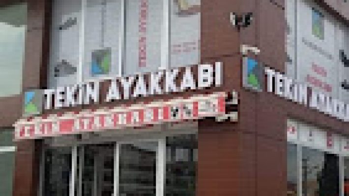 Tekin Ayakkabı mağazası, Alanya’da şık ve kaliteli ayakkabı koleksiyonları sunuyor.