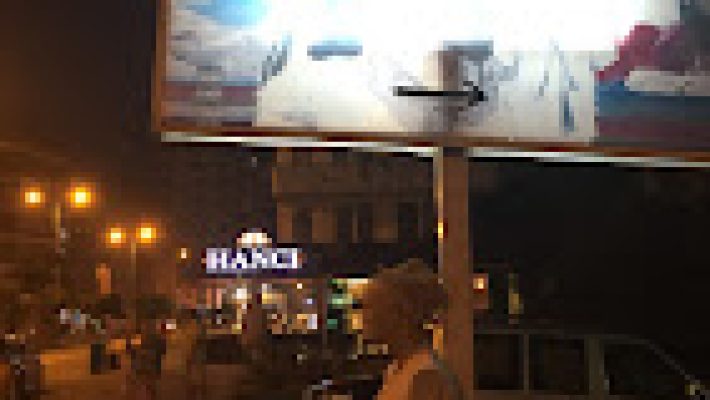 EMA Tekstil mağazasında modern ve kaliteli ev tekstili ürünleri ve kumaş çeşitleri