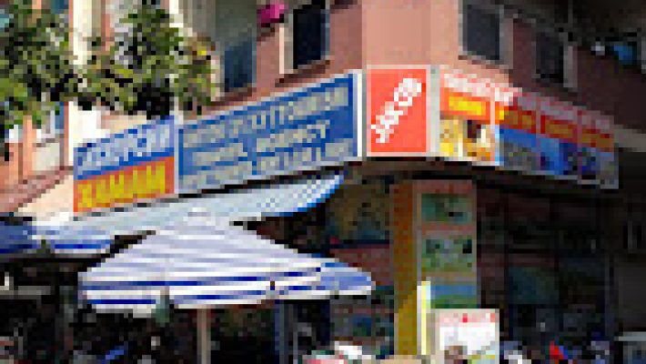 “Jakob Rent A Car ofisi ve Alanya’da araç kiralama hizmetleri sunan araç filosu.”