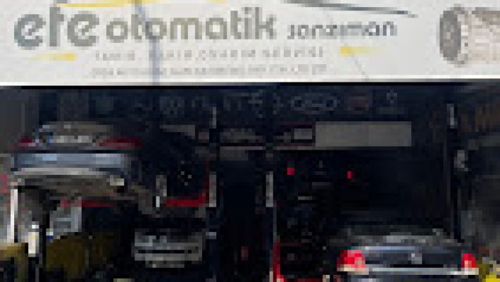 EFE Otomatik Şanzıman Servisi atölyesinde araç şanzıman tamir ve bakım işlemleri yapılırken çekilmiş görüntü