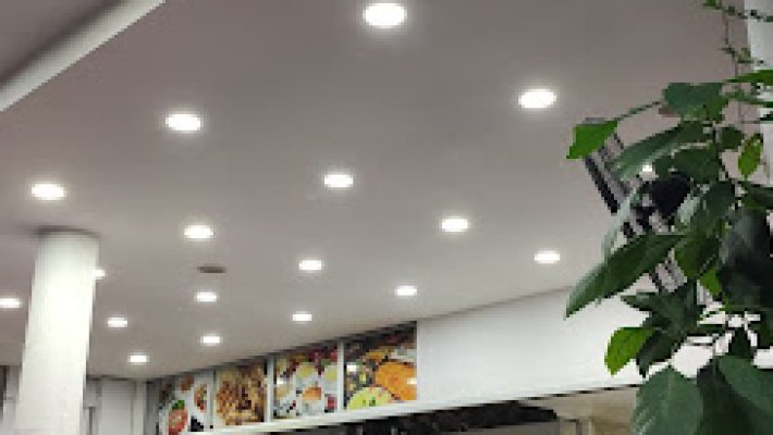 Halk Lokantası’nda geleneksel ev yemekleri ve günlük taze menüler.