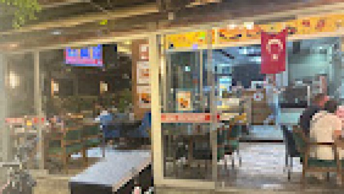 Ünal Restaurant Bistro & Cafe’de şık sunumlarla lezzetli yemek keyfi 🍽️☕✨