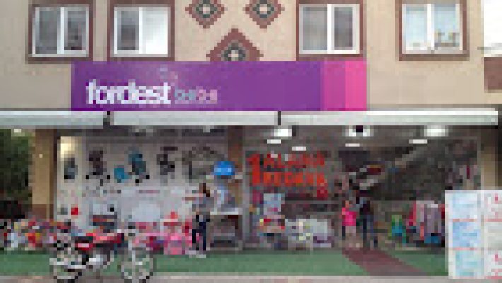 Fordest Bebe Alanya – Bebek ve çocuk giyimi, aksesuarlar ve temel ihtiyaç ürünleri sunan mağazalar zinciri.